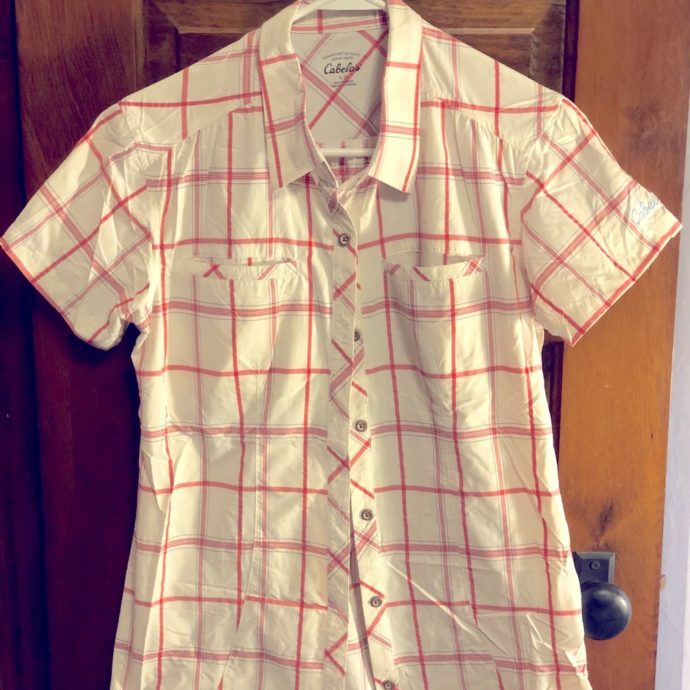 Cute 🥰 Cabela’s blouse